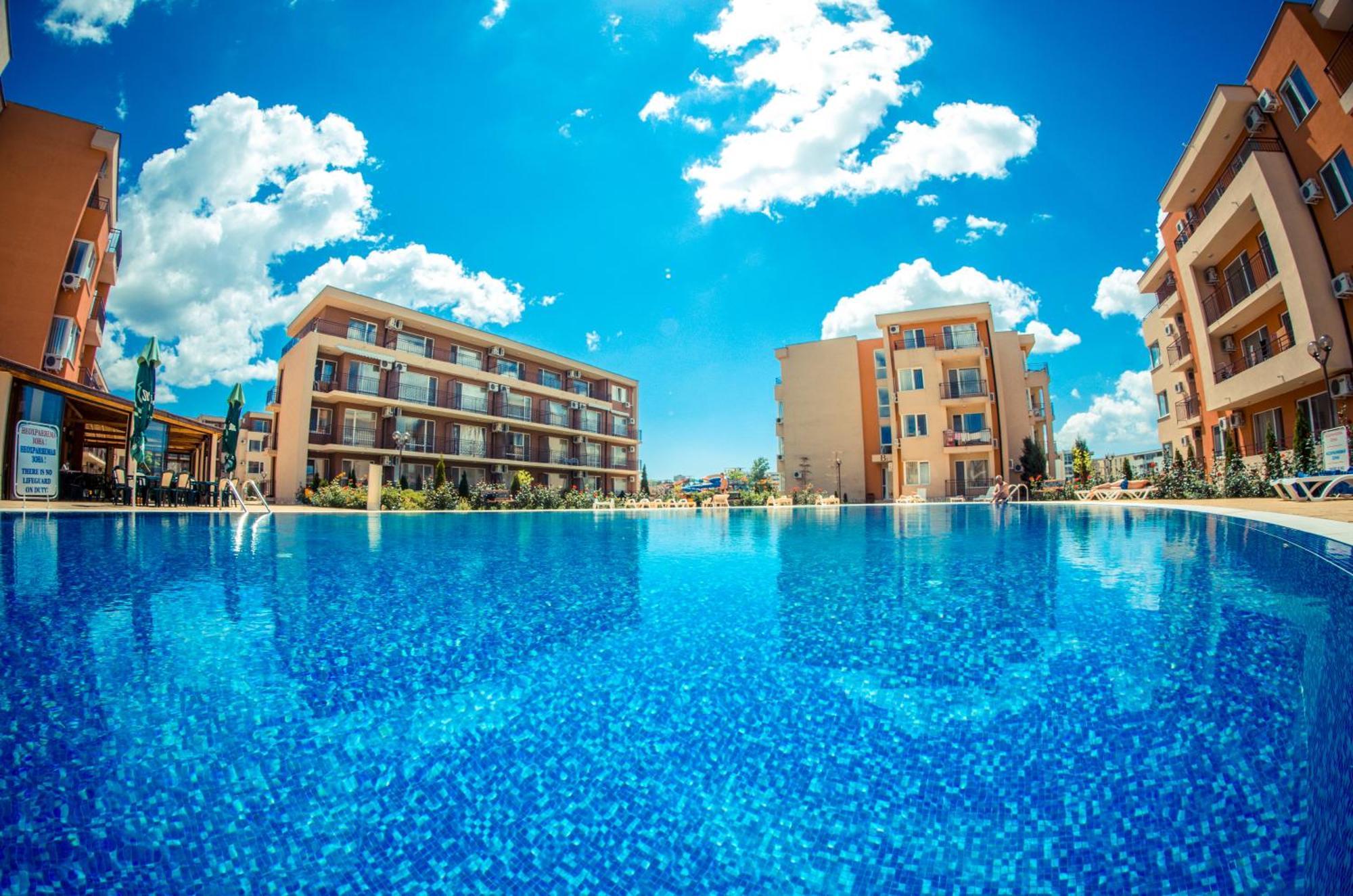 Waterpark Fort Apartments Slantschew brjag Exterior foto