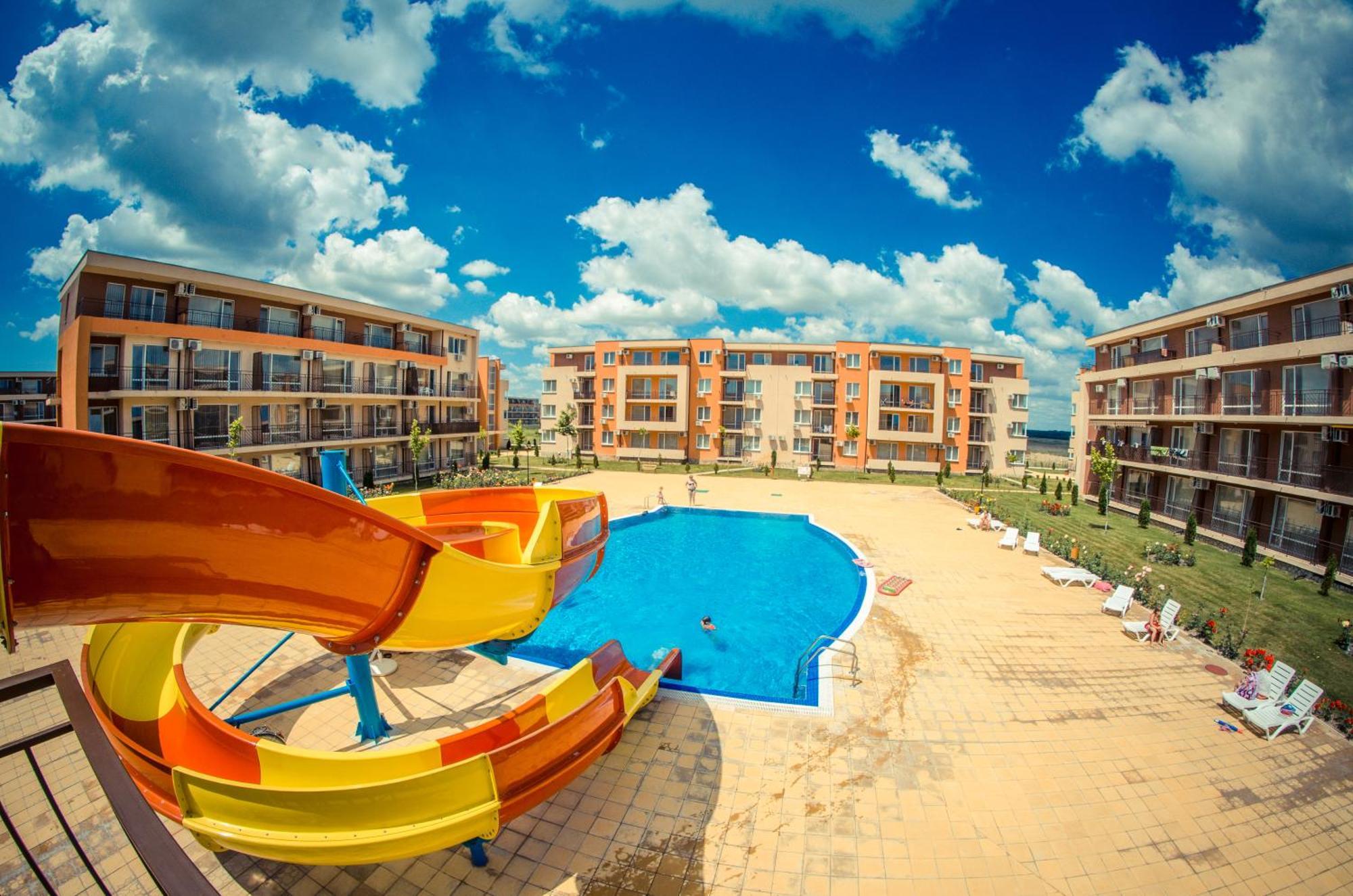 Waterpark Fort Apartments Slantschew brjag Exterior foto
