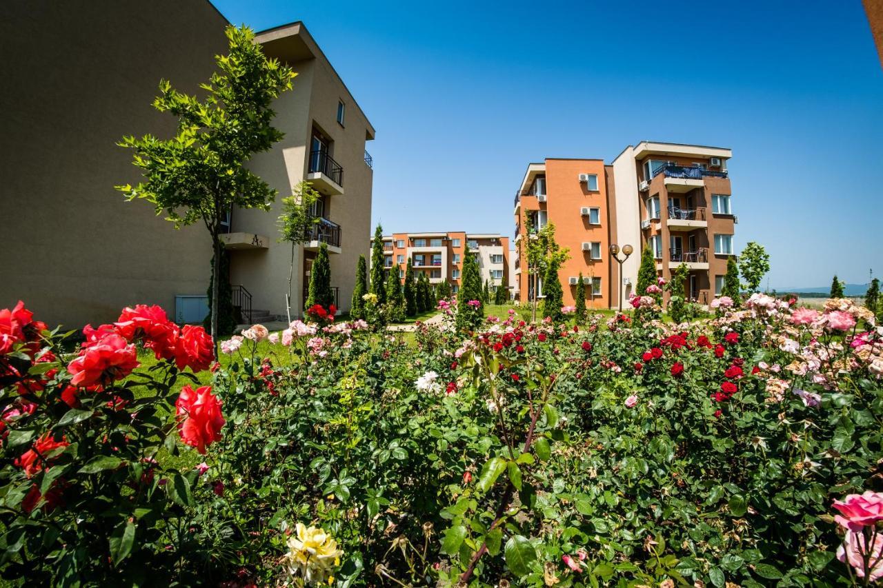 Waterpark Fort Apartments Slantschew brjag Exterior foto