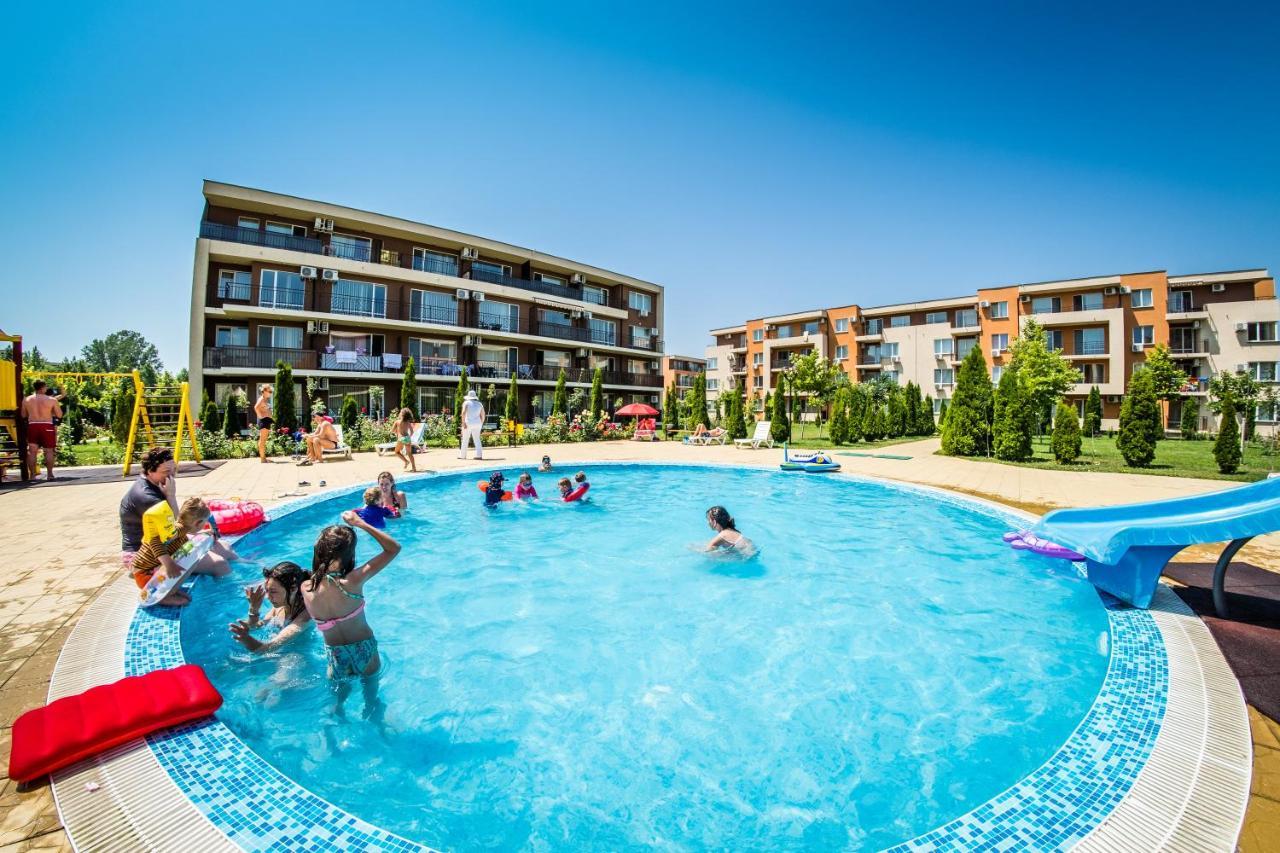 Waterpark Fort Apartments Slantschew brjag Exterior foto