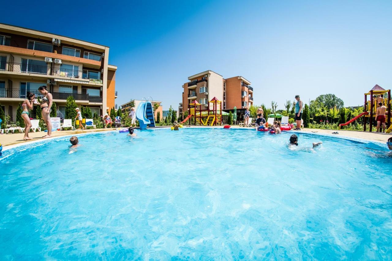 Waterpark Fort Apartments Slantschew brjag Exterior foto
