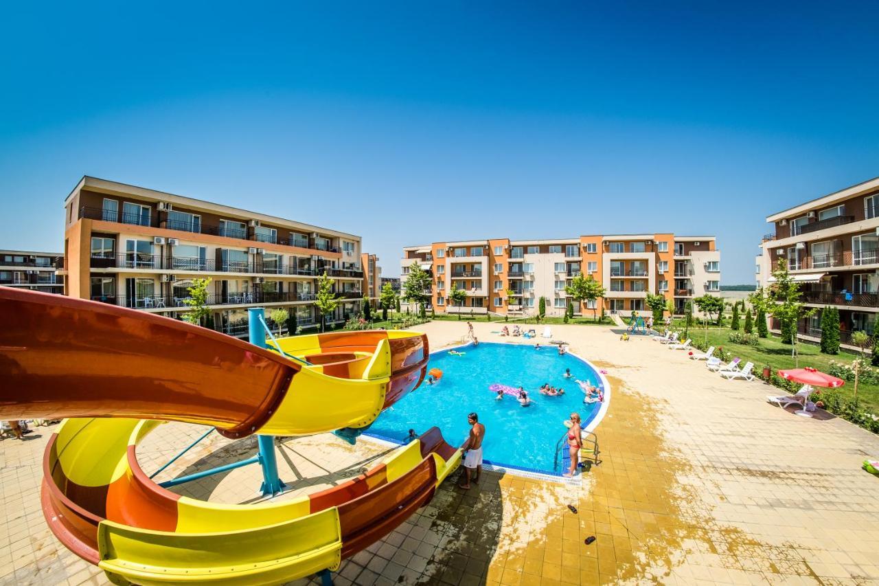 Waterpark Fort Apartments Slantschew brjag Exterior foto