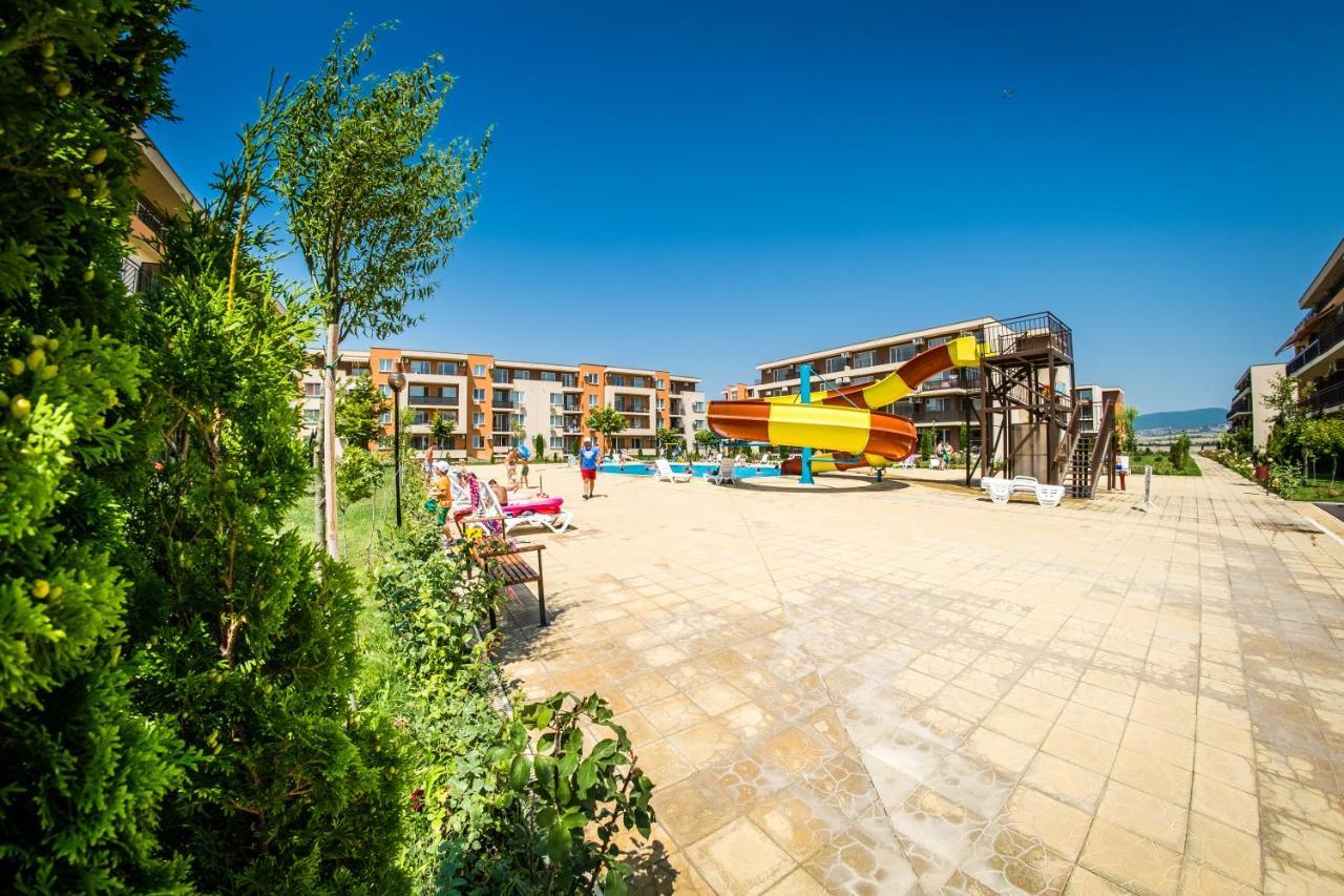 Waterpark Fort Apartments Slantschew brjag Exterior foto