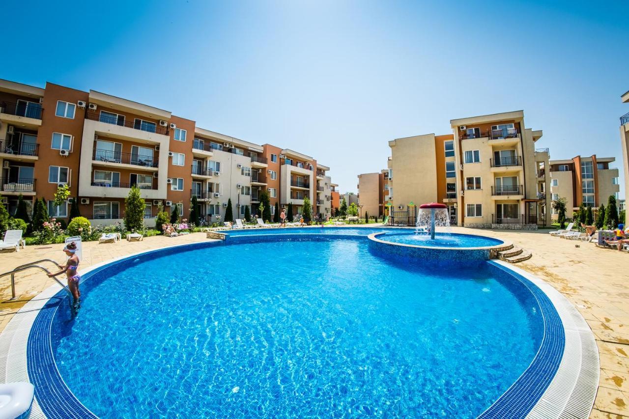 Waterpark Fort Apartments Slantschew brjag Exterior foto